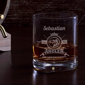 Angler aus Leidenschaft graviertes Whiskyglas mit Name - 127 personalisierte Geschenke für Deine Liebsten