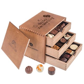 30 handgefertigte Pralinen in dekorativer Holzbox - Süß, süßer, am süßesten: 21 köstliche Geschenke für Naschkatzen