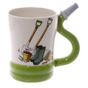 Kaffeetasse mit Gartenschlauch Griff - 67 Geschenke für Gartenfreunde