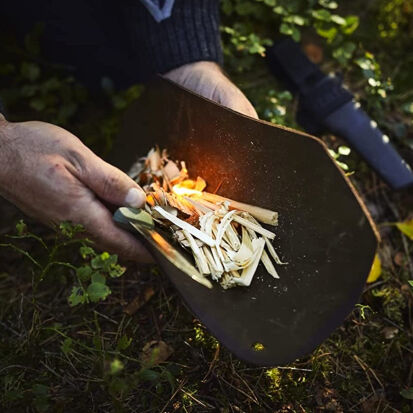 Trekkers Little Helper Vielseitige Ledermatte fr die  - 46 coole und praktische Geschenke für Survival-Fans und Bushcrafter