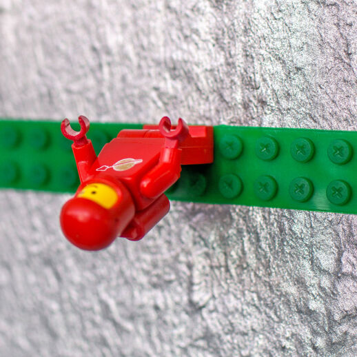 Selbstklebendes Klemmbaustein Tape (kompatibel mit LEGO)
