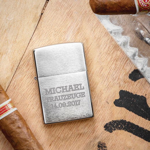 Zippo Feuerzeug mit personalisierter Gravur für den Trauzeugen