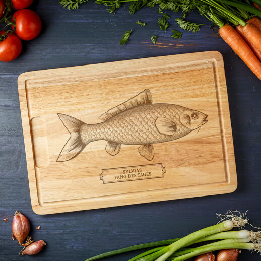 Schneidebrett mit personalisierter Fisch Gravur