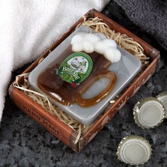 Handgefertigte Bier-Spa Seife in Form eines Bierkruges
