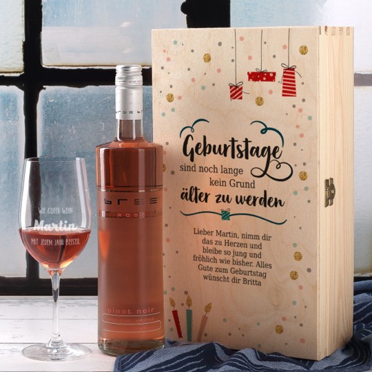 WeinSet zum Geburtstag mit graviertem Glas in edler Holzverpackung
