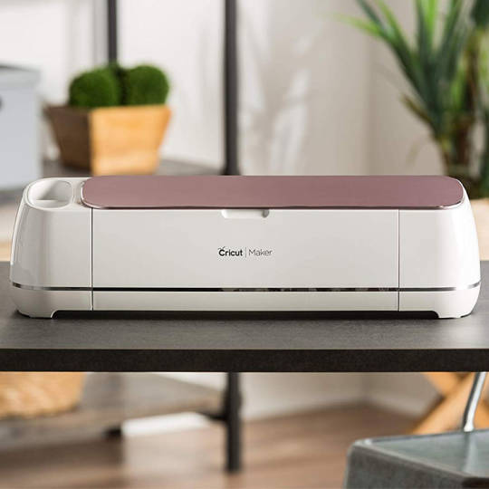Cricut Maker - Intelligente Schneidemaschine für kreative Projekte
