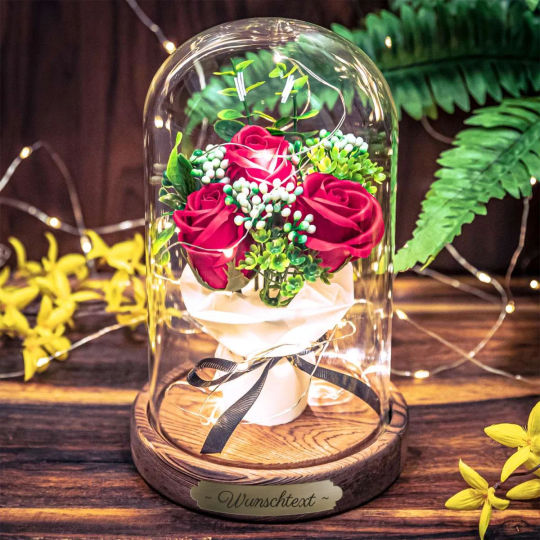 Ewige Rosen im Glas mit Gravur