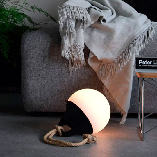 Innovatives Lampen-System im maritimen Look für drinnen und draußen