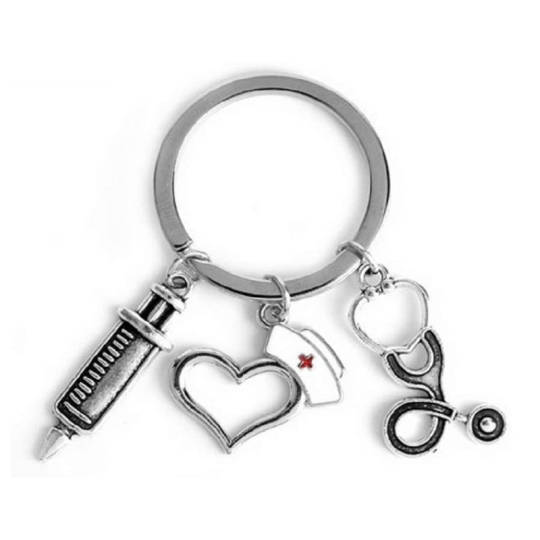 Krankenschwester Schlüsselanhänger mit Spritze, Mütze, Herz und Stethoskop