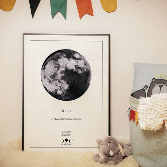 Personalisiertes Mondposter vom Tag der Geburt oder Taufe